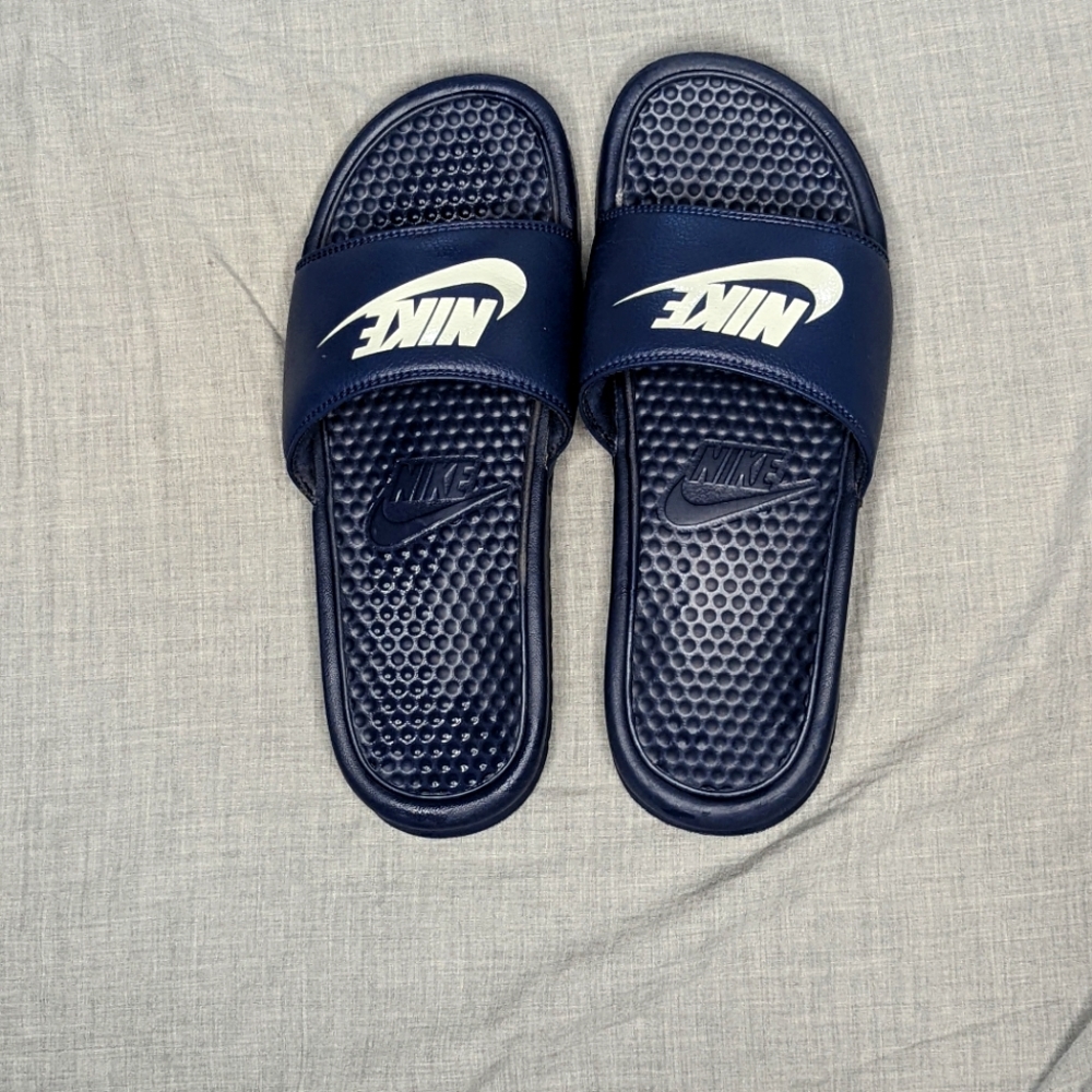 Nike slide sandals
